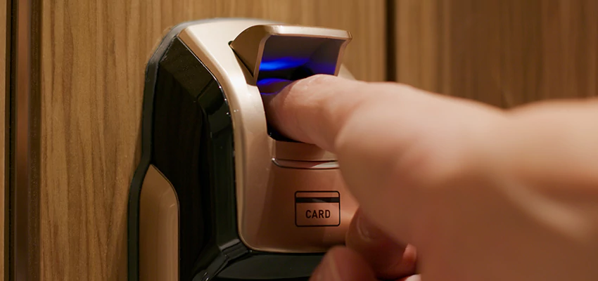 Fingerprint Door Locks Replacement in Albany, CA